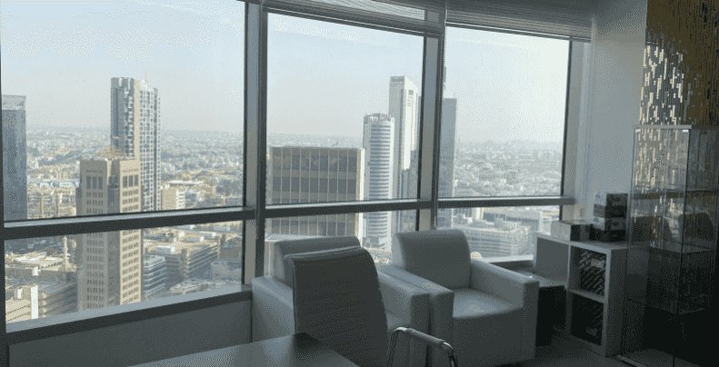 للإيجار مكاتب فاخرة إطلالة بحرية
