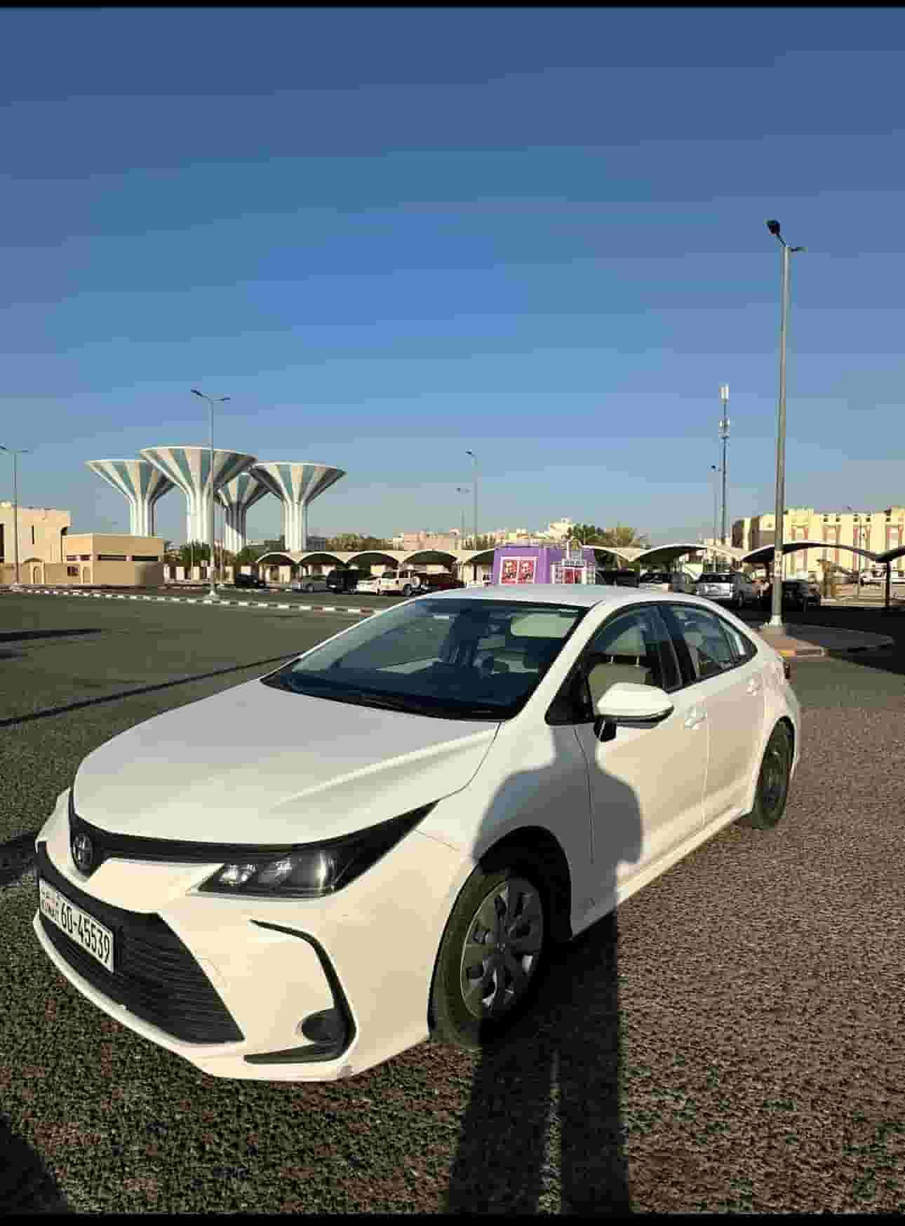 للبيع كورولا موديل 2021