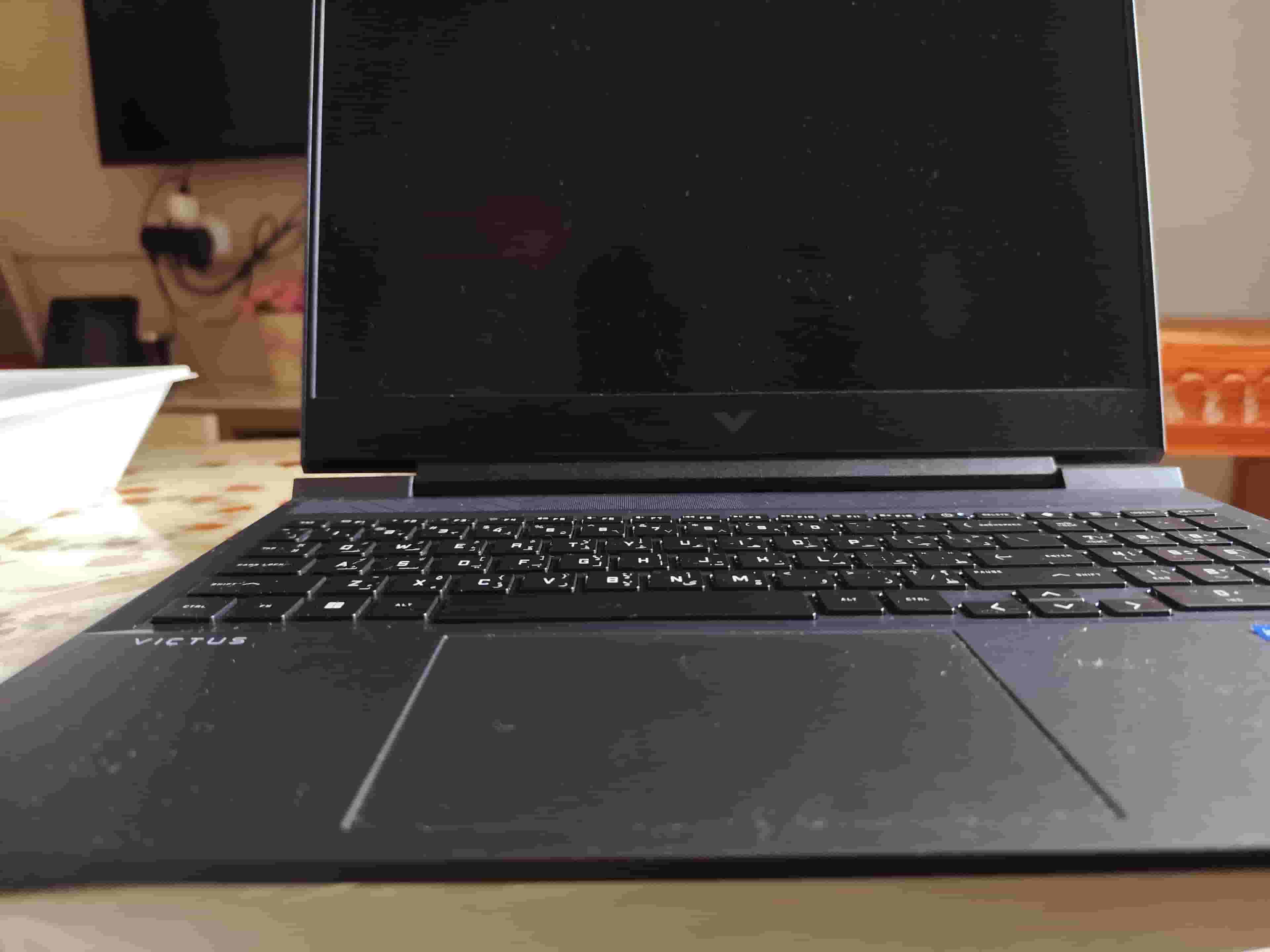 للبيع لابتوب victus