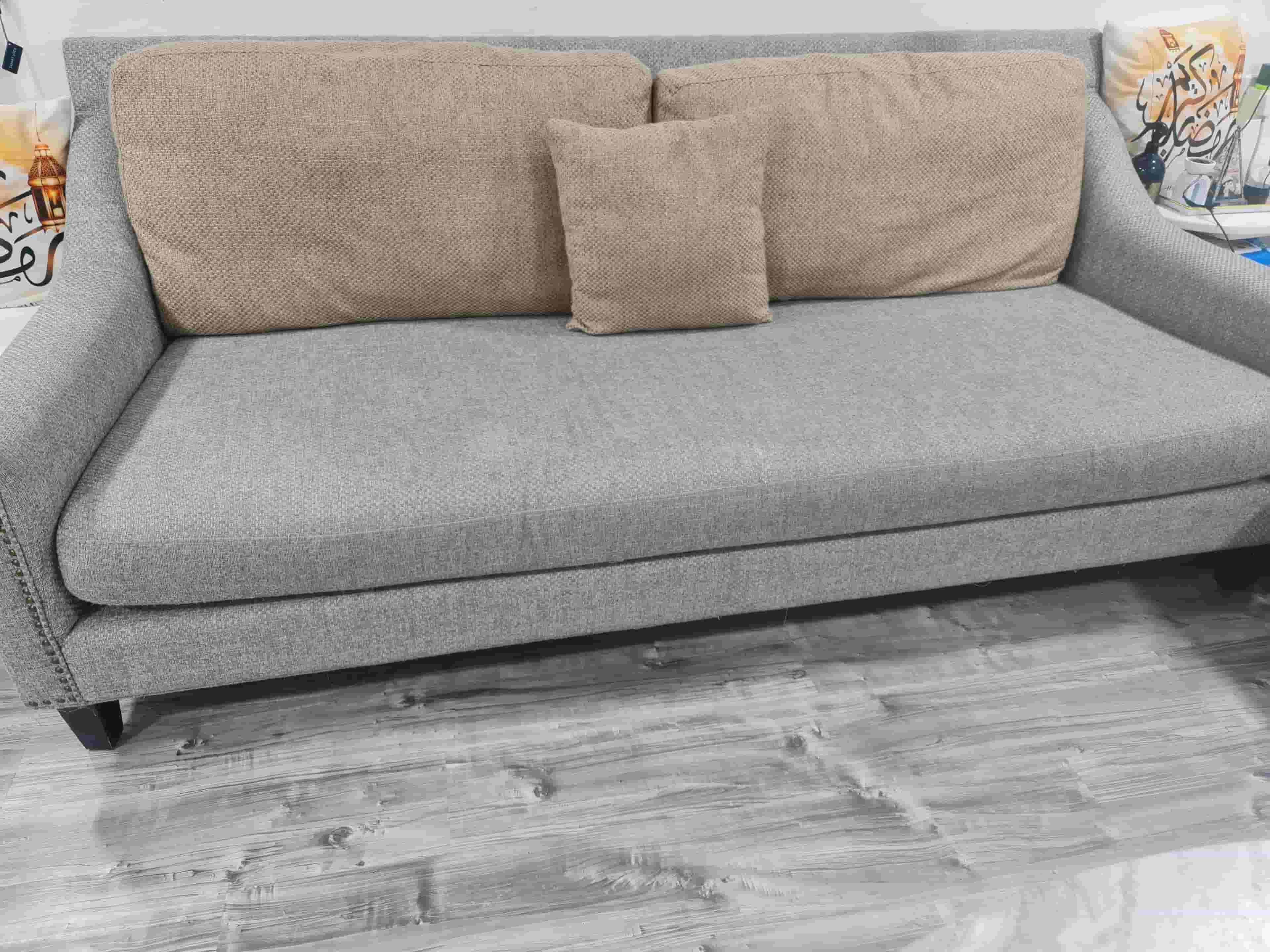 For sale a clean sofa  