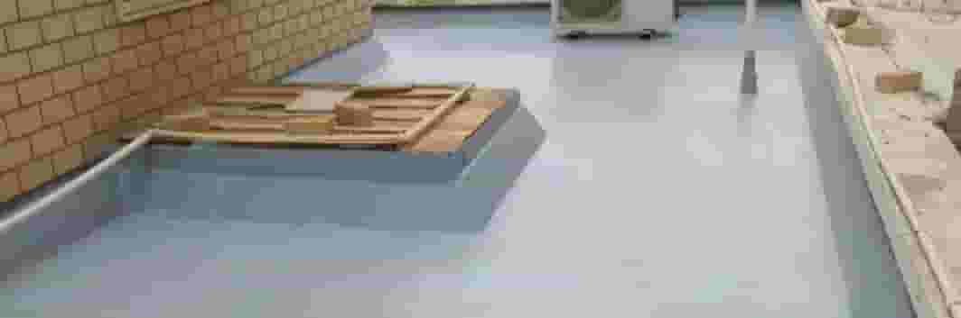 Guitar roof insulation to prevent rainwater intrusion  