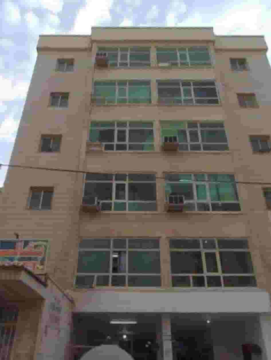 For sale, Jleeb Al-Shuyoukh building, block 4, the building area is 563 square meters