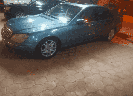 Mercedes S320 model 2002