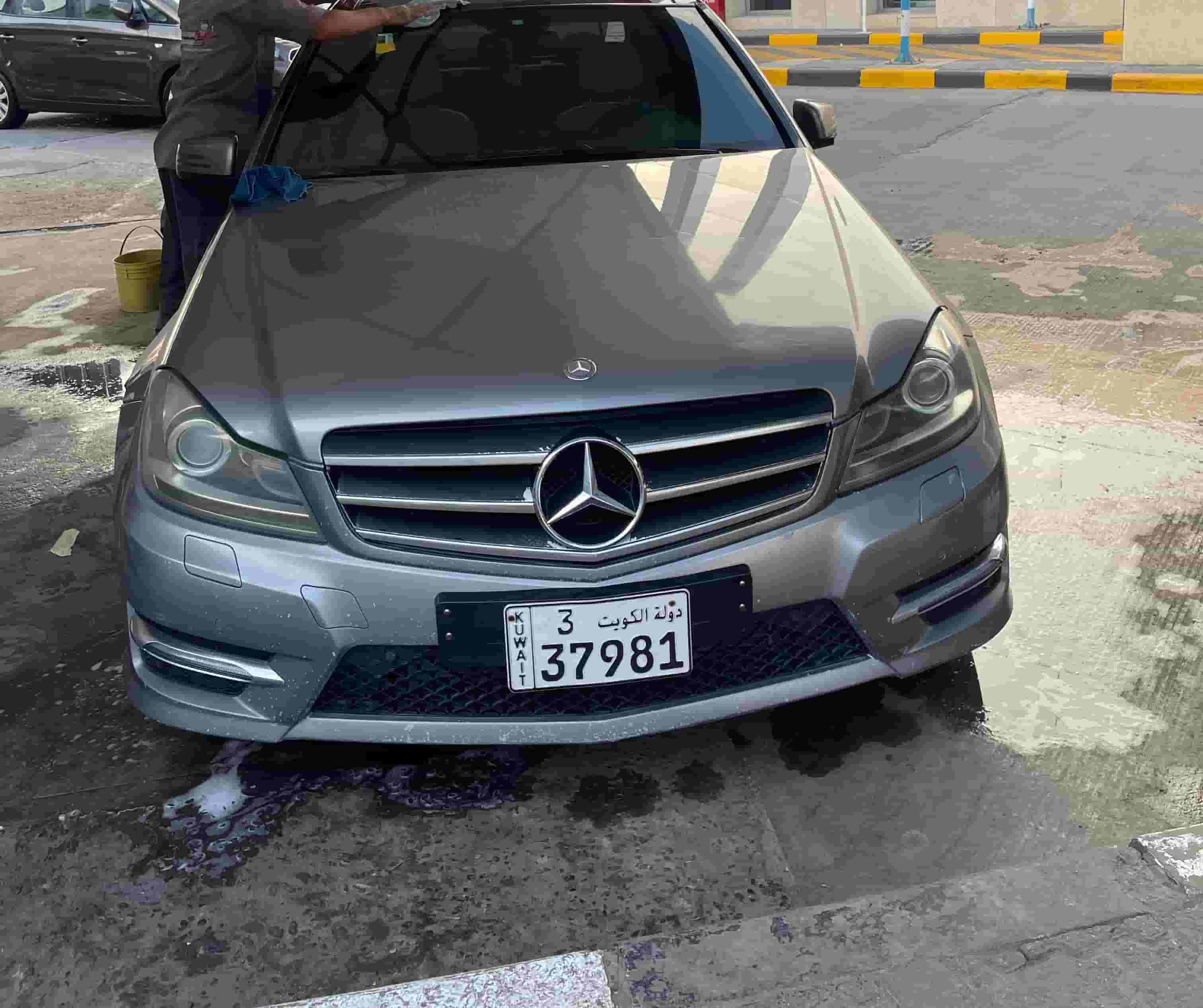 للبيع مرسيدس c250 2014